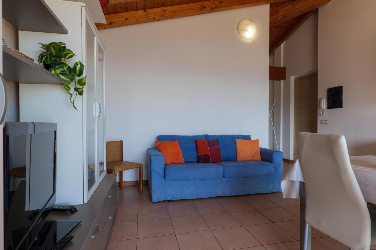 Ferienwohnung Panoramic'S Loft Tramonto Verbania Exterior foto