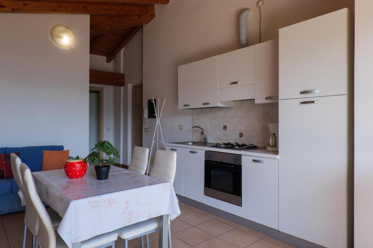 Ferienwohnung Panoramic'S Loft Tramonto Verbania Exterior foto
